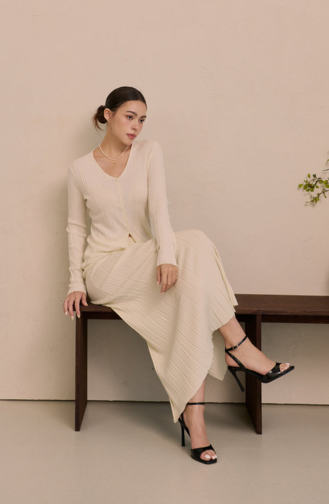 My boo knit skirt in white