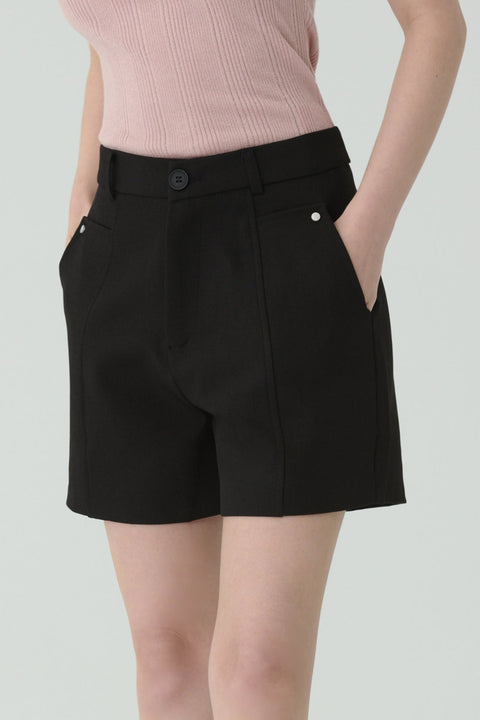 Urban lining espresso shorts in black
