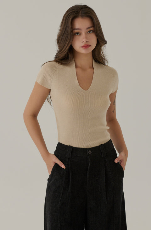 Comfortable V neck knit top